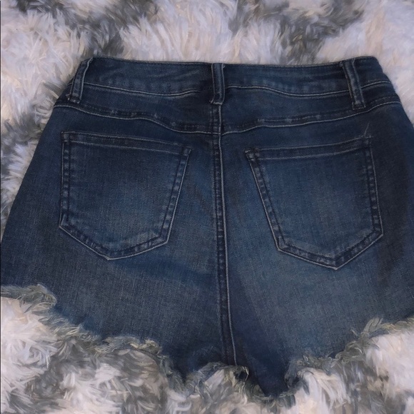 Shorts Bundle 🤍 - Picture 7 of 10